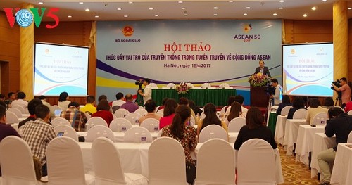 Förderung der Rolle der Medien bei Informationen über ASEAN - ảnh 1